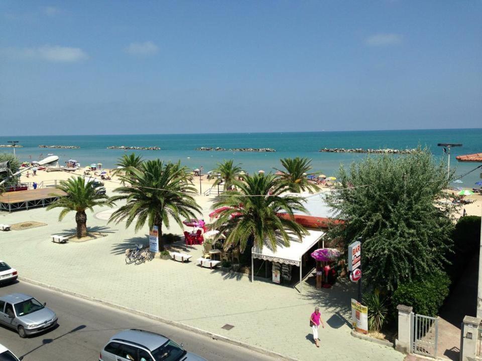 Taverna Sul Mare فرانكافيلا أل ماري المظهر الخارجي الصورة